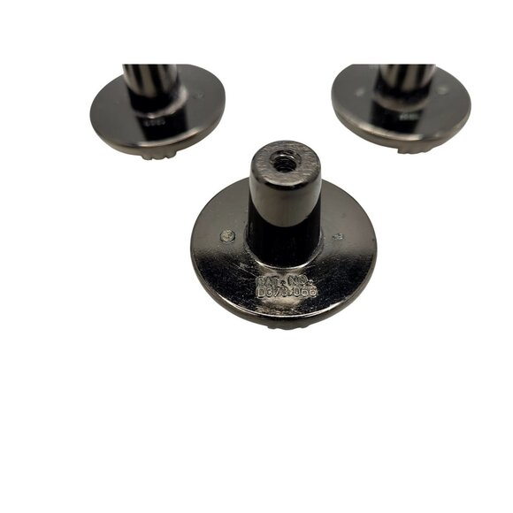 Set Of 7 Vintage Round Brushed Metal Drawer Knobs With Decorative Design - Picture 5 of 5